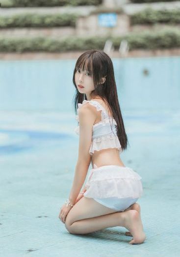 亚洲第一黄色网_HD完整在线观看