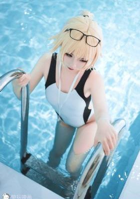 中出美女白浆_1080电影完整版