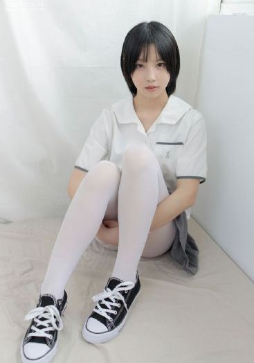 大肉大捧一进一出好爽免费_JVID性感写真