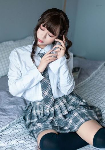 久久久免费精品视频_720电影完整版