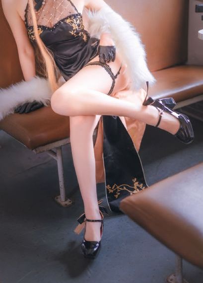 久久超级碰碰_免费高清在线观看